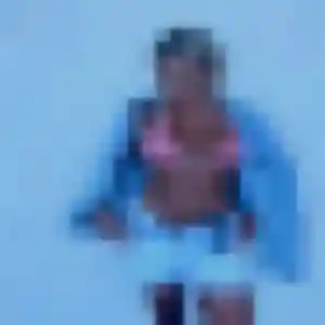 Efua (43 ans) à Saint-Étienne-du-Bois cherche un plan cul aujourd'hui