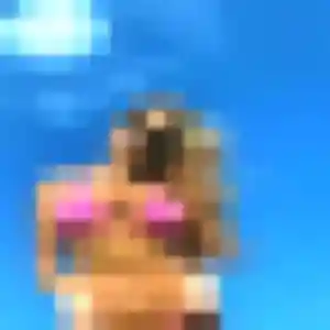 Stéphanie, 35 ans, disponible à Saint-Fortunat-sur-Eyrieux pour un plan cul