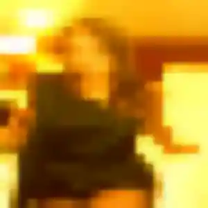 Noëlla, 34 ans, connectée à Saint-Georges-du-Bois pour une rencontre coquine