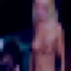 Photo de Nassira à Saint-Germer-de-Fly (26 ans) - plan cul gratuit