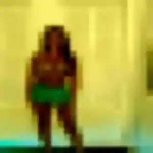 Contacte Shanelle, 26 ans à Saint-Glen gratuitement