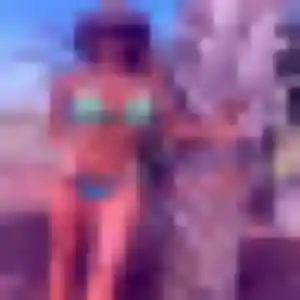 Photo de Ketty à Saint-Hilaire-Bonneval (23 ans) - plan cul anonyme