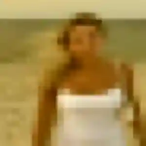 Contacte Jeanine, 22 ans à Saint-Hilaire-de-Voust en privé