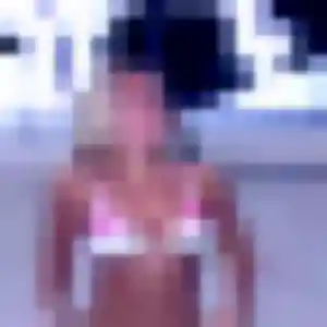 Priscilla, 32 ans, en ligne à Saint-Hilaire-du-Maine pour un plan cul