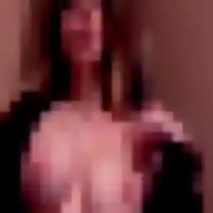 Faustine (27 ans) à Saint-Jean-de-Daye propose une rencontre rapidement