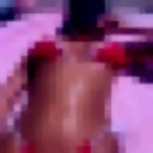 Mbène, 41 ans, disponible à Saint-Jean-la-Bussière pour une rencontre coquine