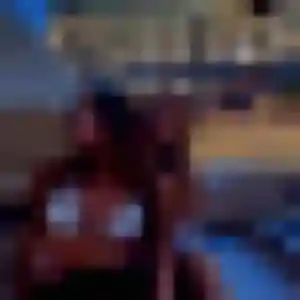 Adeola, 38 ans, veut un plan cul à Saint-Jean-la-Poterie