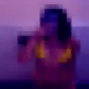 Photo sexy de Coralie, 31 ans à Saint-Jean-la-Poterie - plan discret