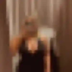 Charmante Salamata, 30 ans à Saint-Jean-le-Blanc - voir sa photo