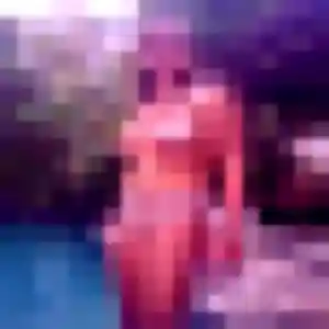 Photo privée de Amira, 32 ans à Saint-Just-Malmont - rencontre coquine