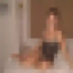 Déborah, 25 ans, en ligne à Saint-Laurent-d'Agny pour une rencontre coquine