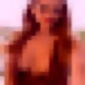Sexy Pauline, 34 ans à Saint-Léger-de-Montbrun - voir sa photo