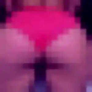Faith, 29 ans, connectée à Saint-Léon-sur-l'Isle pour une rencontre coquine
