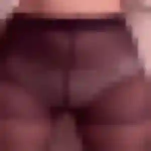 Rebecca, 31 ans, disponible à Saint-Maixent-sur-Vie pour une rencontre coquine