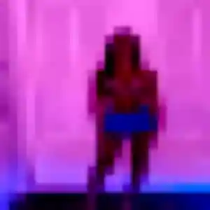 Adélaïde (28 ans) à Saint-Marcellin-en-Forez cherche un plan cul maintenant