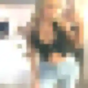 Penda (23 ans) à Saint-Martin-d'Auxigny cherche une rencontre rapidement