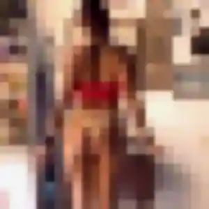 Shanelle, fille de 35 ans cherche plan cul à Saint-Martin-de-la-Brasque
