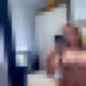 Charmante Lilou, 37 ans à Saint-Martin-en-Bresse - voir sa photo