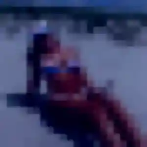 Sexy Éléonore, 27 ans à Saint-Martin-la-Sauveté - la contacter
