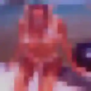 Photo exclusive de Uchenna, 23 ans à Saint-Martin-sur-le-Pré - rencontre coquine