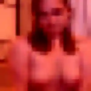 Photo privée de Kumba, 28 ans à Saint-Michel-en-l'Herm - rencontre coquine