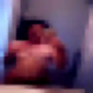 Malaika, fille de 45 ans veut plan cul à Saint-Nauphary