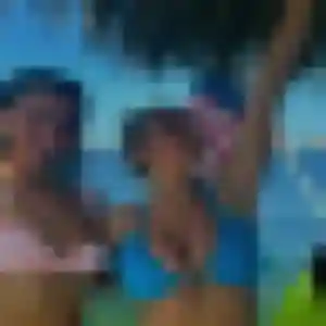 Sexy Yolène, 23 ans à Saint-Paër - voir sa photo