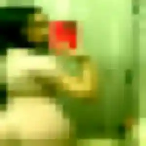 Contacte Saly, 31 ans à Saint-Paul en privé