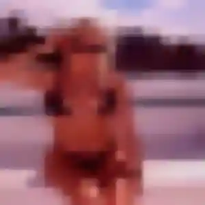 Efua, 37 ans, dispo pour plan cul à Saint-Perreux