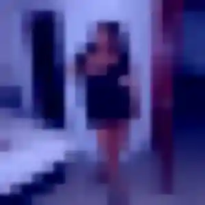 Favour, femme de 22 ans propose plan cul à Saint-Philbert-du-Peuple