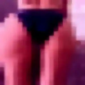 Rejoins Yasmine, 32 ans à Saint-Pierre gratuitement