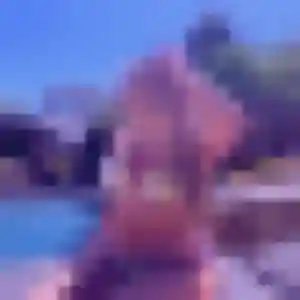 Sandy, 23 ans, en ligne à Saint-Pierre-de-Mésage pour une rencontre coquine