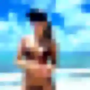 Photo exclusive de Exaucée, 23 ans à Saint-Pierre-la-Cour - plan discret