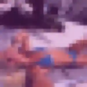 Adja, 26 ans, connectée à Saint-Pierre-la-Palud pour une rencontre coquine