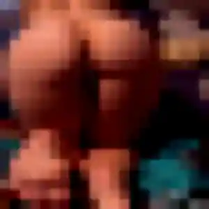 Shanelle, 33 ans, connectée à Saint-Pierre-le-Vieux pour une rencontre coquine