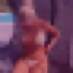 Photo de Binta à Saint-Prim (33 ans) - plan cul anonyme