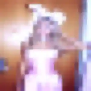 Adja, femme de 24 ans cherche plan cul à Saint-Privat