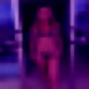 Rejoins Amoin, 38 ans à Saint-Quentin-la-Poterie en privé