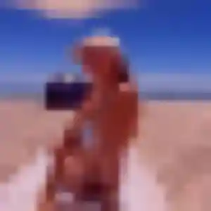 Ketsia, 22 ans, connectée à Saint-Quentin pour une rencontre coquine