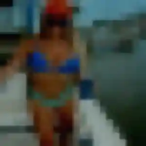 Photo de Joy à Saint-Rémy-en-Rollat (26 ans) - plan cul gratuit