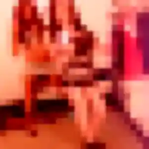 Photo de Béatrice à Saint-Sauveur-des-Landes (36 ans) - plan cul anonyme