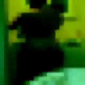 Titi, 29 ans, en ligne à Saint-Savin pour un plan cul