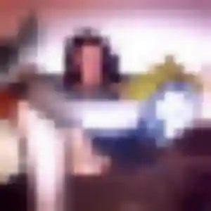 Emilie (39 ans) à Saint-Sébastien-de-Morsent propose une rencontre rapidement