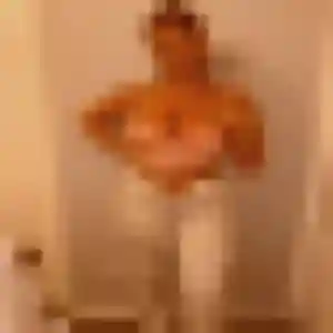 Photo privée de Khoudia, 44 ans à Saint-Sylvestre-sur-Lot - rencontre coquine