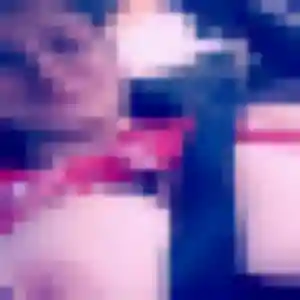 Émeline, 32 ans, connectée à Saint-Vaast-de-Longmont pour une rencontre coquine