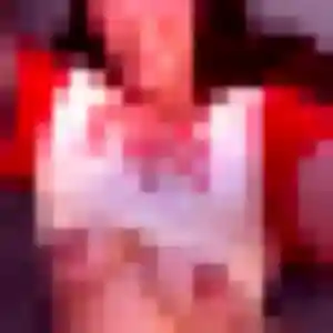 Photo exclusive de Keza, 30 ans à Saint-Victor-de-Malcap - plan discret