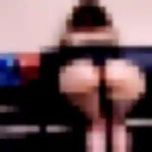 Rosalie, 30 ans, connectée à Saint-Victoret pour une rencontre coquine
