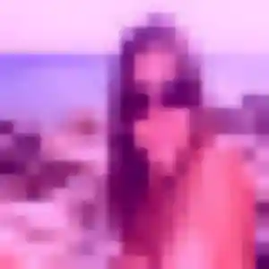 Thaïs, 26 ans, connectée à Saint-Vincent-Cramesnil pour une rencontre coquine