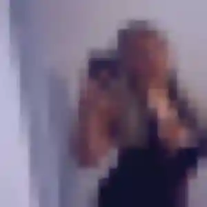 Lola de Sainte-Anne-sur-Brivet, 32 ans - plan cul en toute liberté