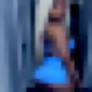 Zawadi, femme de 25 ans propose plan cul à Sainte-Catherine
